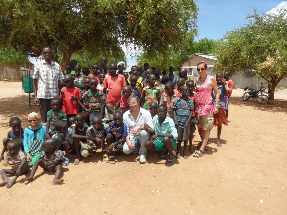 La SEEBV y Abre sus Ojos colaboran con el Proyecto Oftalmológico en Turkana y la fundacion Emalaikat en el único proyecto de cooperación de baja visión